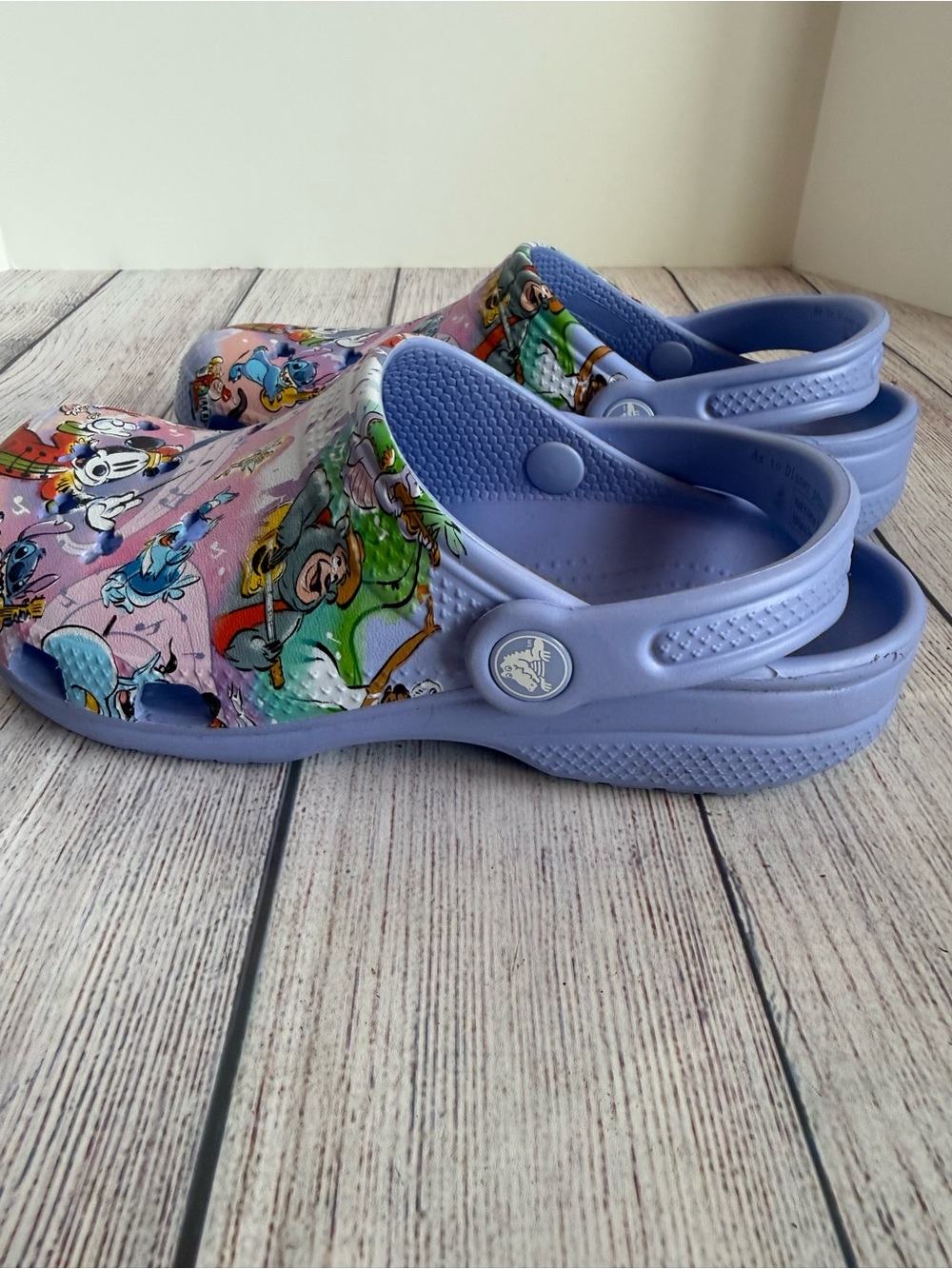 DISNEY Parks Crocs 100 Years of Music & Wonder Purple Clogs Shoes 7 - Picture 4 of 7